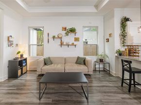3231  Fairview Avenue , Dallas Texas 75223