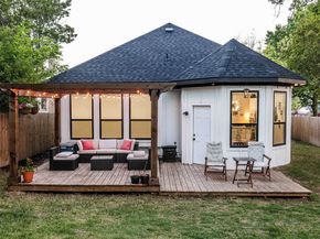 3231  Fairview Avenue , Dallas Texas 75223