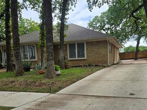 2024  Crooked Creek Lane , Arlington Texas 76006