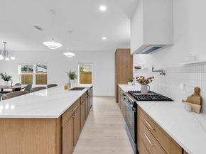3624  Wendelkin Street , Dallas Texas 75215