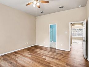 633  Horn Street , Crowley Texas 76036