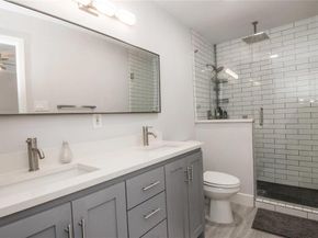 2007  Clubview Drive , Carrollton Texas 75006