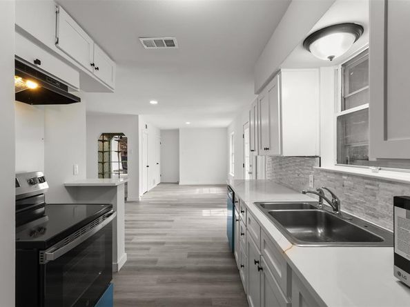 3432  Hilton Drive , Mesquite Texas 75150