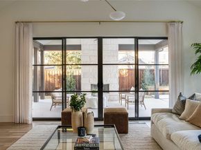 6407  Joyce Way , Dallas Texas 75225