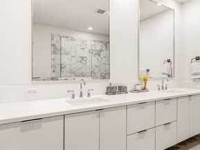 4827  Newmore Avenue , Dallas Texas 75209