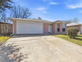 308  Moss Hill Drive , Arlington Texas 76018