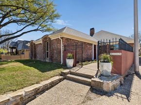 8115  Old Moss Road , Dallas Texas 75231