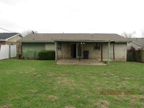 6451  MOONHILL Drive , Dallas Texas 75241
