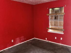 6451  MOONHILL Drive , Dallas Texas 75241