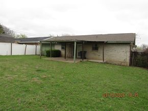 6451  MOONHILL Drive , Dallas Texas 75241