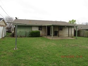 6451  MOONHILL Drive , Dallas Texas 75241