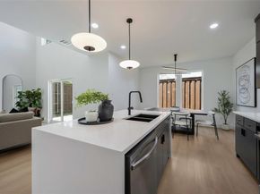 459  Hart Street , Dallas Texas 75203