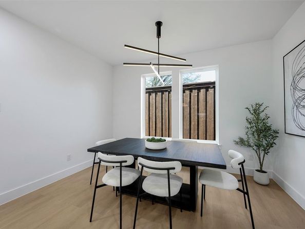 459  Hart Street , Dallas Texas 75203