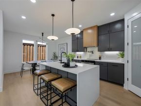 459  Hart Street , Dallas Texas 75203