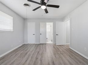 6028  Walraven Circle , Fort Worth Texas 76133
