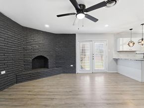 6028  Walraven Circle , Fort Worth Texas 76133
