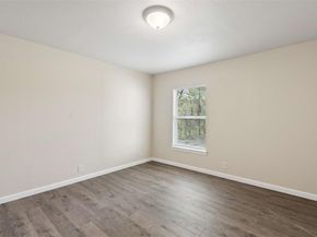 940 E Ramsey Avenue , Fort Worth Texas 76104