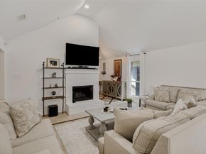 3339  Shining Light Drive , Dallas Texas 75228
