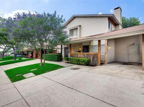 2611  Via Cordova  , Carrollton Texas 75006