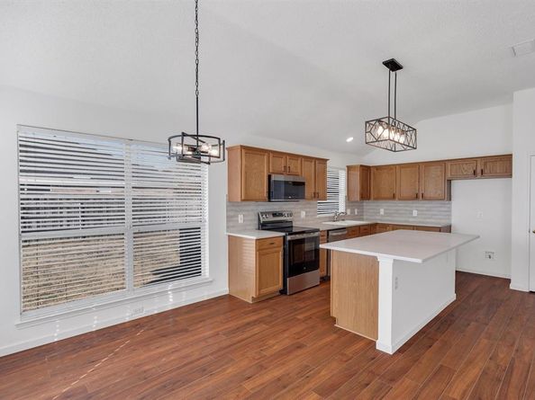 3204  Elmwood Drive , Mesquite Texas 75181