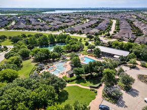 560  Winnetka Drive , Oak Point Texas 75068