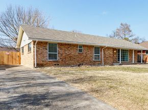 704 S Waterview Drive , Richardson Texas 75080