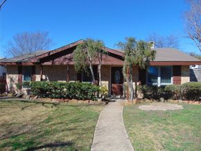 10835  Hayfield Drive , Dallas Texas 75238