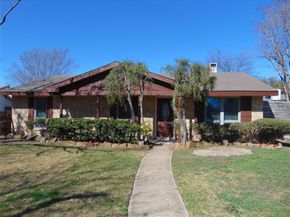 10835  Hayfield Drive , Dallas Texas 75238