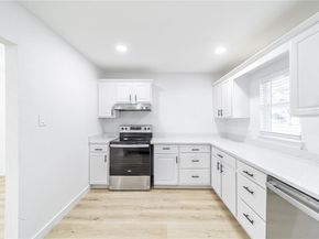 2360  San Marcus Avenue , Dallas Texas 75228