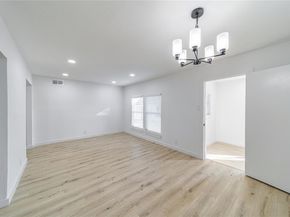 2360  San Marcus Avenue , Dallas Texas 75228