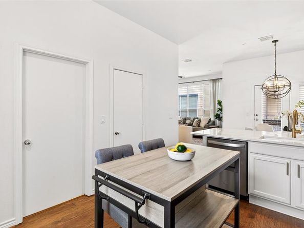 4050  Mckinney Avenue  12, Dallas Texas 75204