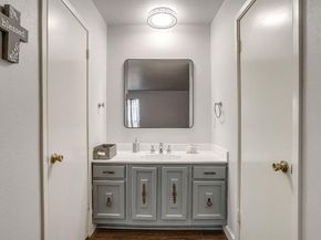 1007  Elk Grove , Richardson Texas 75081