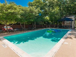 7450  Holly Hill   116, Dallas Texas 75231