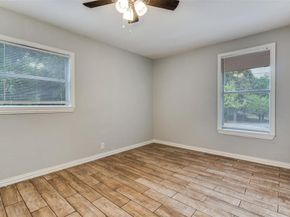 1239  Cedar Haven Avenue , Dallas Texas 75216