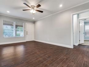 1239  Cedar Haven Avenue , Dallas Texas 75216