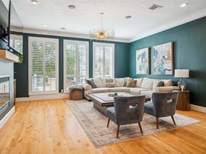 1516  Pecos Street , Dallas Texas 75204