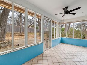 1904  Bay Oaks Court , Fort Worth Texas 76112