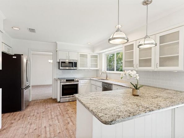 4128  Coral Circle , Benbrook Texas 76126