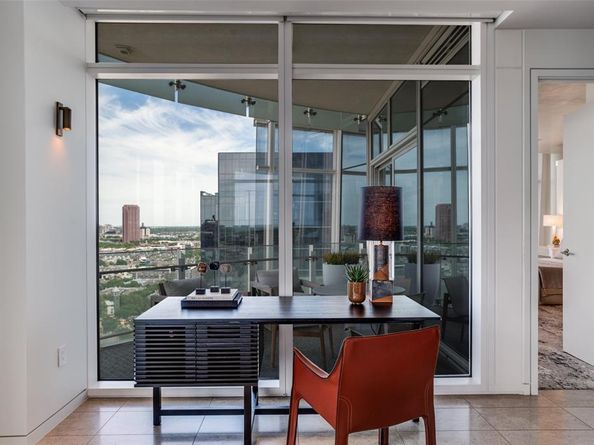 1918  Olive Street  2401, Dallas Texas 75201