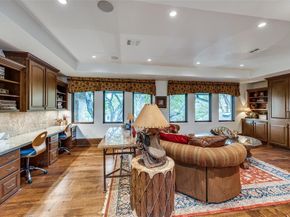 6812  Midcrest Drive , Dallas Texas 75254