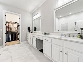 555  Via Amalfi   203, Irving Texas 75039