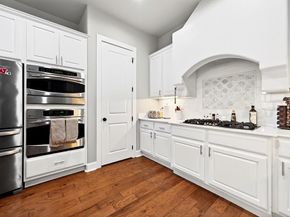 555  Via Amalfi   203, Irving Texas 75039