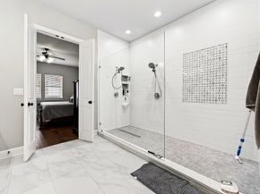 555  Via Amalfi   203, Irving Texas 75039