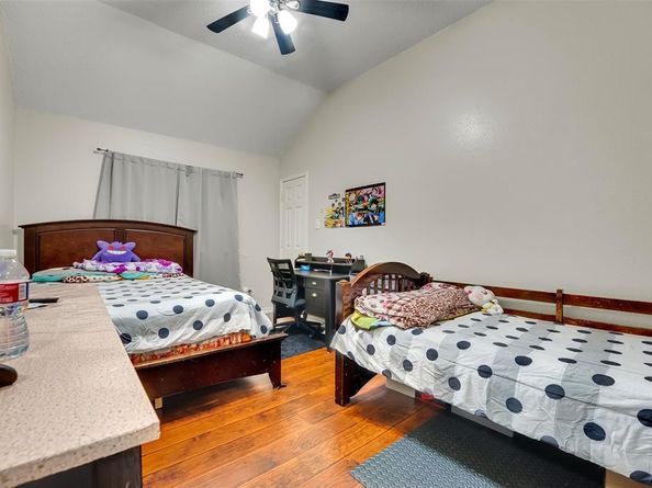 1133  Bay Side Drive , Irving Texas 75060