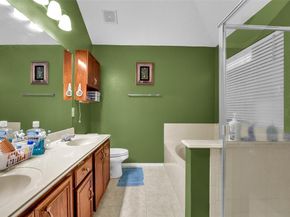 1133  Bay Side Drive , Irving Texas 75060