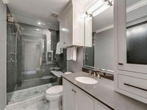 7510 W Northwest Highway  6, Dallas Texas 75225