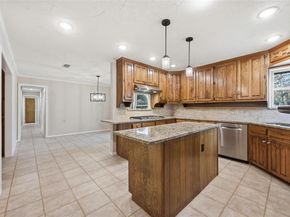 6208  Windsong Drive , Arlington Texas 76001