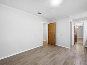 6208  Windsong Drive , Arlington Texas 76001