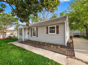 1606  Davis Boulevard , Garland Texas 75042