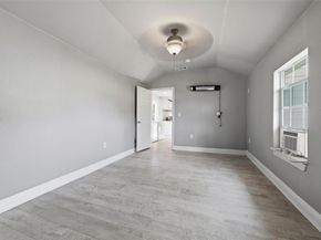 1606  Davis Boulevard , Garland Texas 75042
